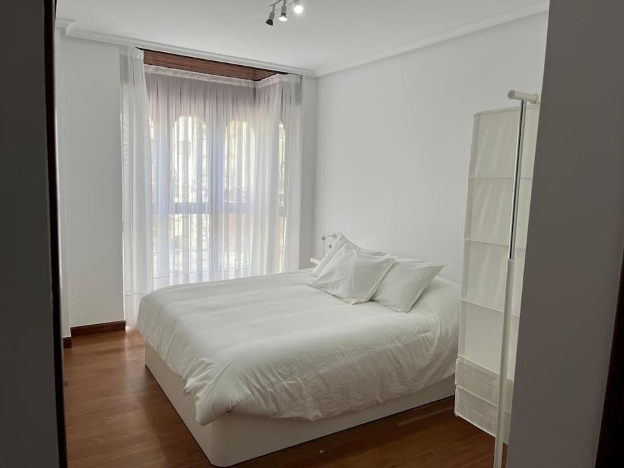 Appartement Piso Acogedor Y Centrico à Santoña Extérieur photo